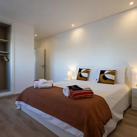 Piscina Aquecida E Casa De Banho Privativa Fernao Ferro