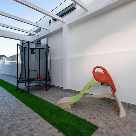 Piscina Aquecida E Casa De Banho Privativa * Fernao Ferro